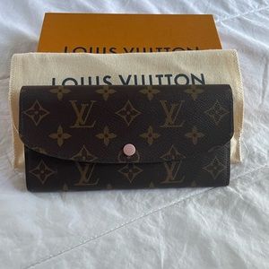 Louis Vuitton Emilie Wallet